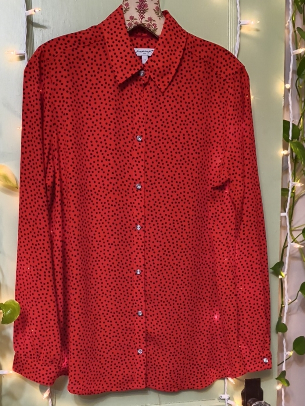 Women's Foxcroft NYC Red Black Rhinestone Button Down Blouse 4
